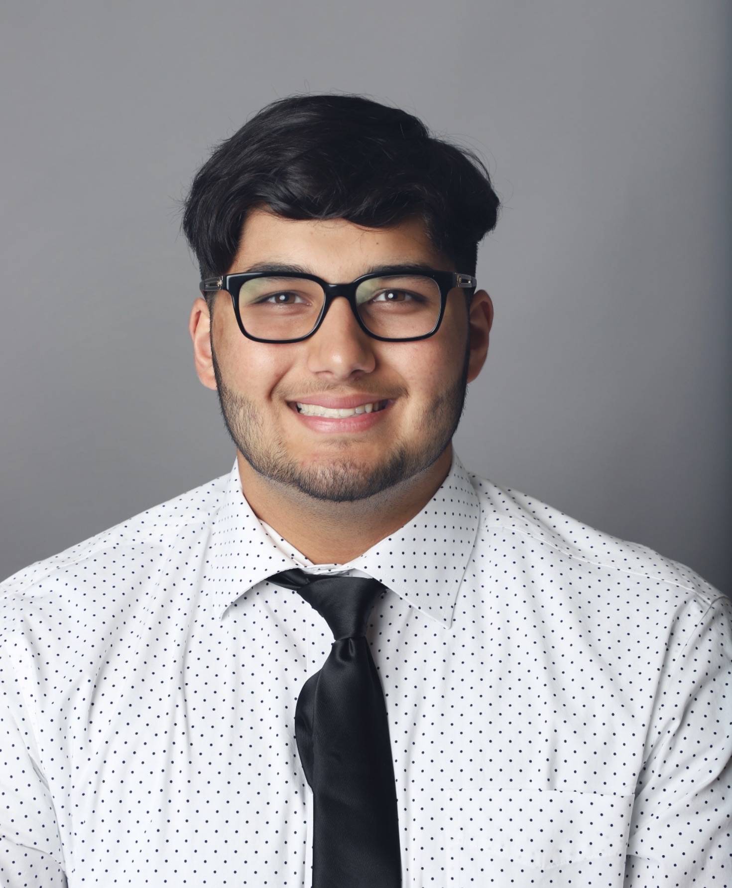 Sukhman Parhar headshot